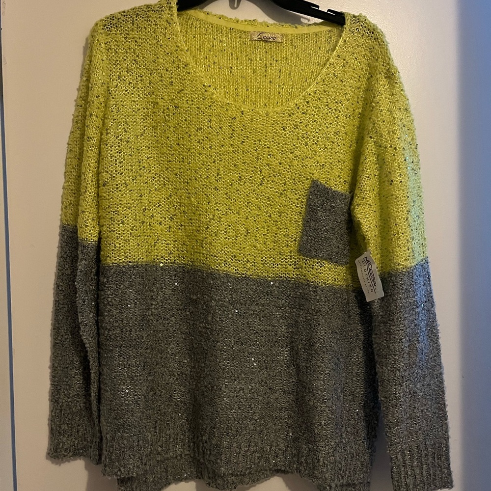 Women's Two-Tone Sweater - Yellow and Gray